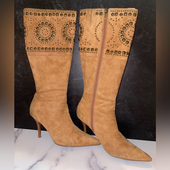 Colin Stuart studded suede boot - Picture 6 of 12